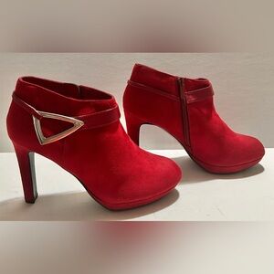 IMPO Tootie Faux Suede Ankle Boots